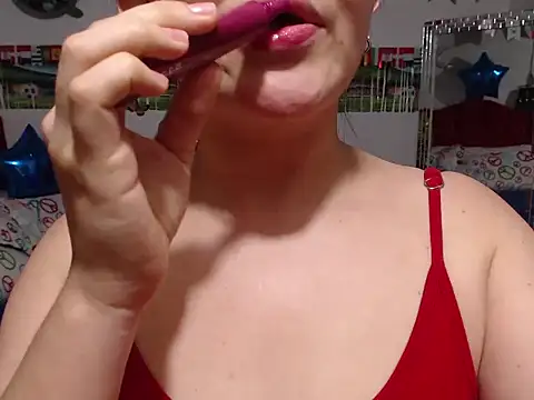 Snapshot of Angela_18honey chatting on 25, 6, 2026 Angela 18honey online show from 25, 6, 2026