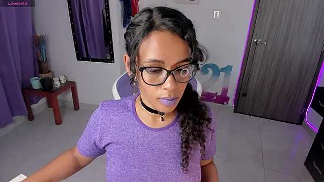 Lips SaraSofia2 online show from 6, 2, 2025