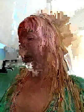 EmmaInLove23 online show from 18, 10, 2025