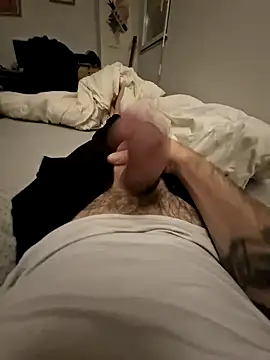 Snapshot of MarkBigDick35 chatting on 2, 12, 2024 MarkBigDick35 online show from 2, 12, 2024