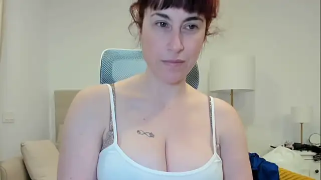 emmita69  online show from 26, 2, 2026