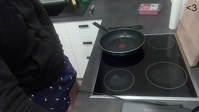 Bonkoleus online show from 1, 12, 2025