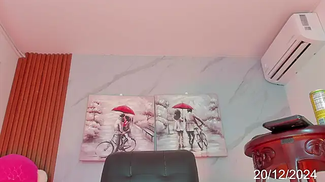 Karoline Marin online show from 21, 12, 2024