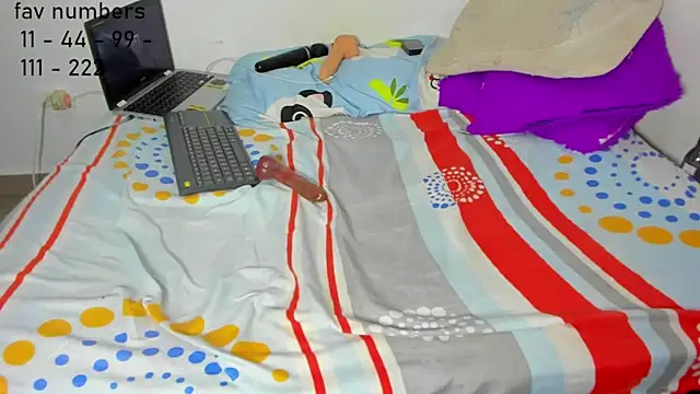aphrodites ass online show from 22, 6, 2026