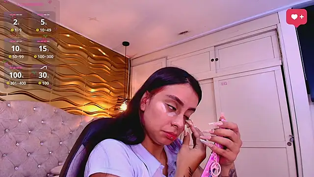 Andreita Jones online show from 10, 4, 2026