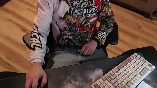 heyitsmeduh online show from 18, 5, 2026