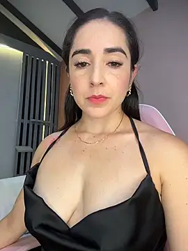 Victoria-And1 online show from 4, 4, 2026