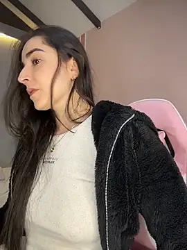 Victoria-And1 online show from 21, 4, 2026