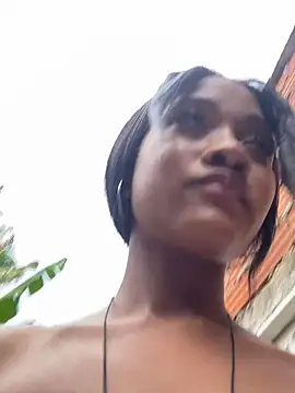 Snapshot of AleezaFrench chatting on 21, 12, 2024 AleezaFrench online show from 21, 12, 2024