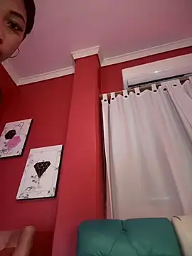 Snapshot of AleezaFrench chatting on 2, 3, 2025 AleezaFrench online show from 2, 3, 2025