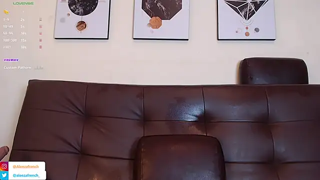 Snapshot of AleezaFrench chatting on 5, 3, 2025 AleezaFrench online show from 5, 3, 2025