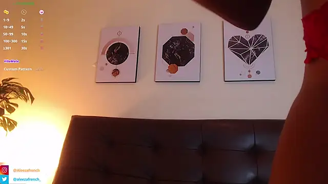 Snapshot of AleezaFrench chatting on 15, 3, 2025 AleezaFrench online show from 15, 3, 2025