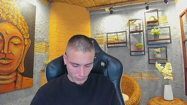 JordanThompson  online show from 19, 3, 2025