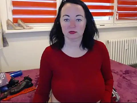 Snapshot of Alexie33 chatting on 11, 2, 2025 Alexie33 online show from 11, 2, 2025