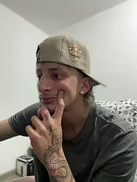 Scott sex7 online show from 21, 2, 2026