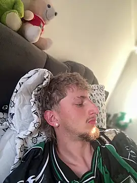 Scott sex7 online show from 25, 2, 2026