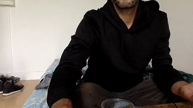 molozeb online show from 8, 10, 2025