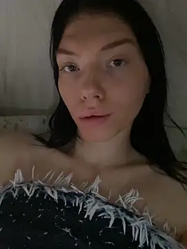 Lisaaa Alisa online show from 7, 10, 2025