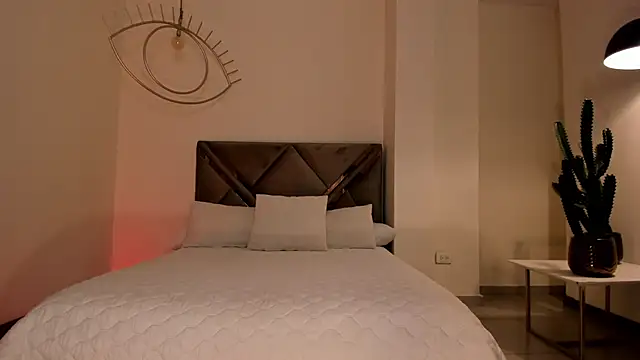 DominiqueVega online show from 29, 11, 2025