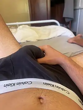 Snapshot of h0rnyguy001 chatting on 14, 4, 2026 h0rnyguy001 online show from 14, 4, 2026