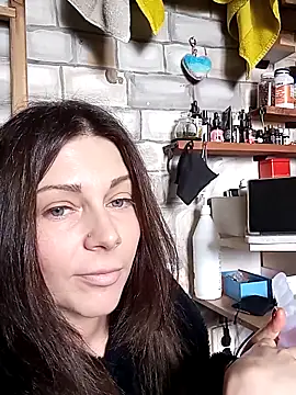 HarleyQuinn 69 online show from 13, 4, 2026