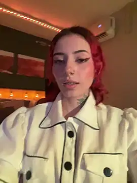 LiliJones  online show from 13, 1, 2025