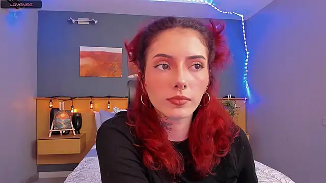 LiliJones  online show from 29, 1, 2025