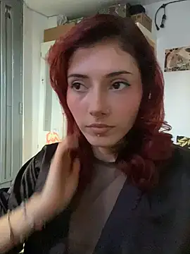 LiliJones  online show from 19, 2, 2025