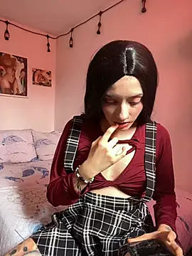 LiliJones  online show from 3, 3, 2025