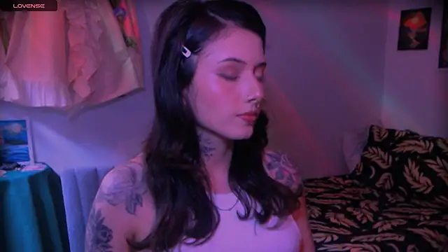 LiliJones  online show from 24, 3, 2026