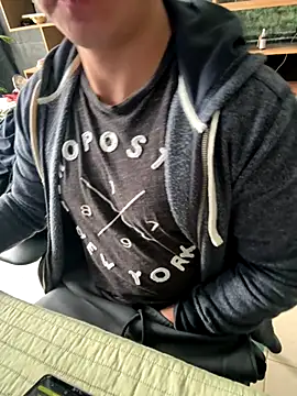 Snapshot of 97banana chatting on 29, 10, 2025 97banana online show from 29, 10, 2025