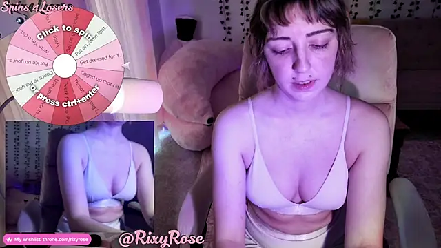 Trixyrose online show from 31, 7, 2026