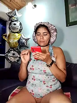 Luna Dumont online show from 25, 2, 2025