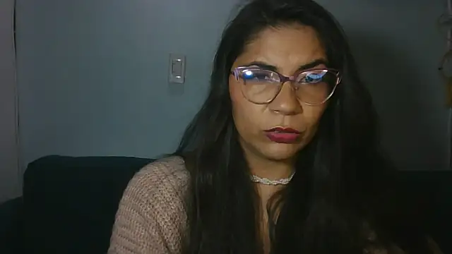 Snapshot of Luna_Dumont chatting on 2, 4, 2026 Luna Dumont online show from 2, 4, 2026