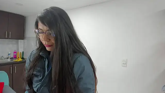 Snapshot of Luna_Dumont chatting on 30, 5, 2026 Luna Dumont online show from 30, 5, 2026