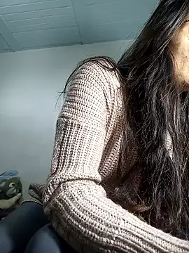 Snapshot of Luna_Dumont chatting on 31, 5, 2026 Luna Dumont online show from 31, 5, 2026