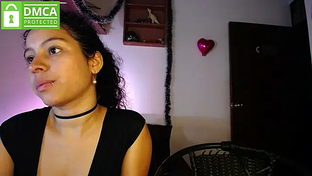 Snapshot of Mr_MrsCurie chatting on 7, 1, 2025 Mr MrsCurie online show from 7, 1, 2025