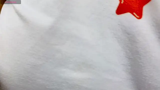 Snapshot of lucie_nicolls chatting on 13, 12, 2024 lucie nicolls online show from 13, 12, 2024