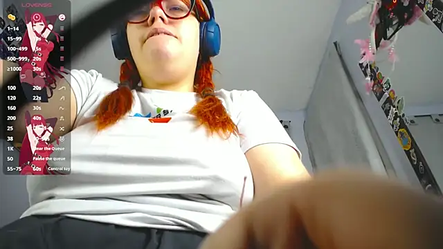 Snapshot of lucie_nicolls chatting on 7, 3, 2025 lucie nicolls online show from 7, 3, 2025