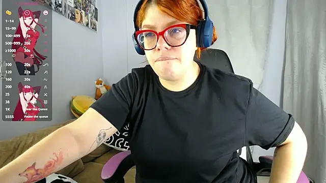 Snapshot of lucie_nicolls chatting on 14, 3, 2025 lucie nicolls online show from 14, 3, 2025