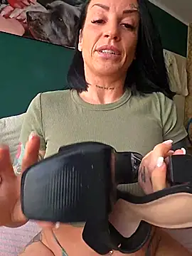 EmilyDiazofficial online show from 28, 3, 2026