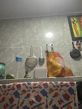 Snapshot of maybelline69 chatting on 4, 4, 2026 maybelline69 online show from 4, 4, 2026