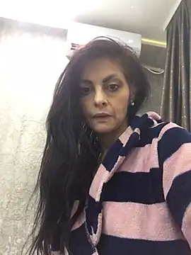 Snapshot of ChantalXOrchid chatting on 4, 2, 2025 ChantalXOrchid online show from 4, 2, 2025