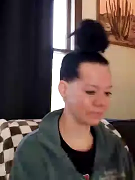 SidneyRaee online show from 6, 1, 2025