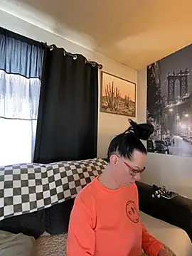 SidneyRaee online show from 7, 1, 2025