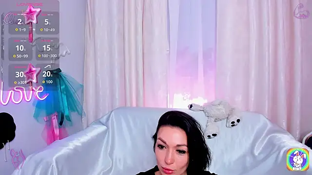 Snapshot of jessica_tiny chatting on 8, 6, 2026 jessica tiny online show from 8, 6, 2026