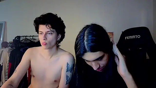 angelitofemboy online show from 25, 10, 2025