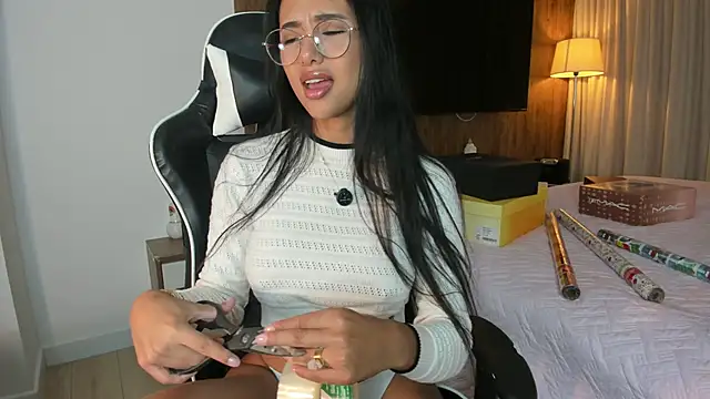 soycamig online show from 20, 11, 2025