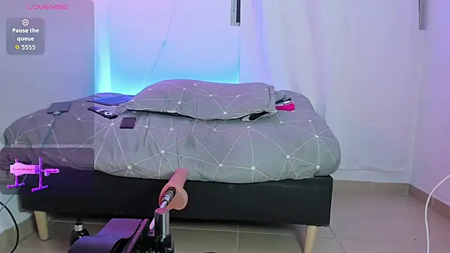 Apolo Bianco  online show from 11, 1, 2026