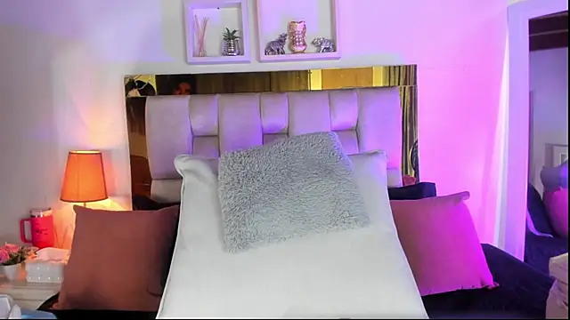 emmy r online show from 19, 11, 2025